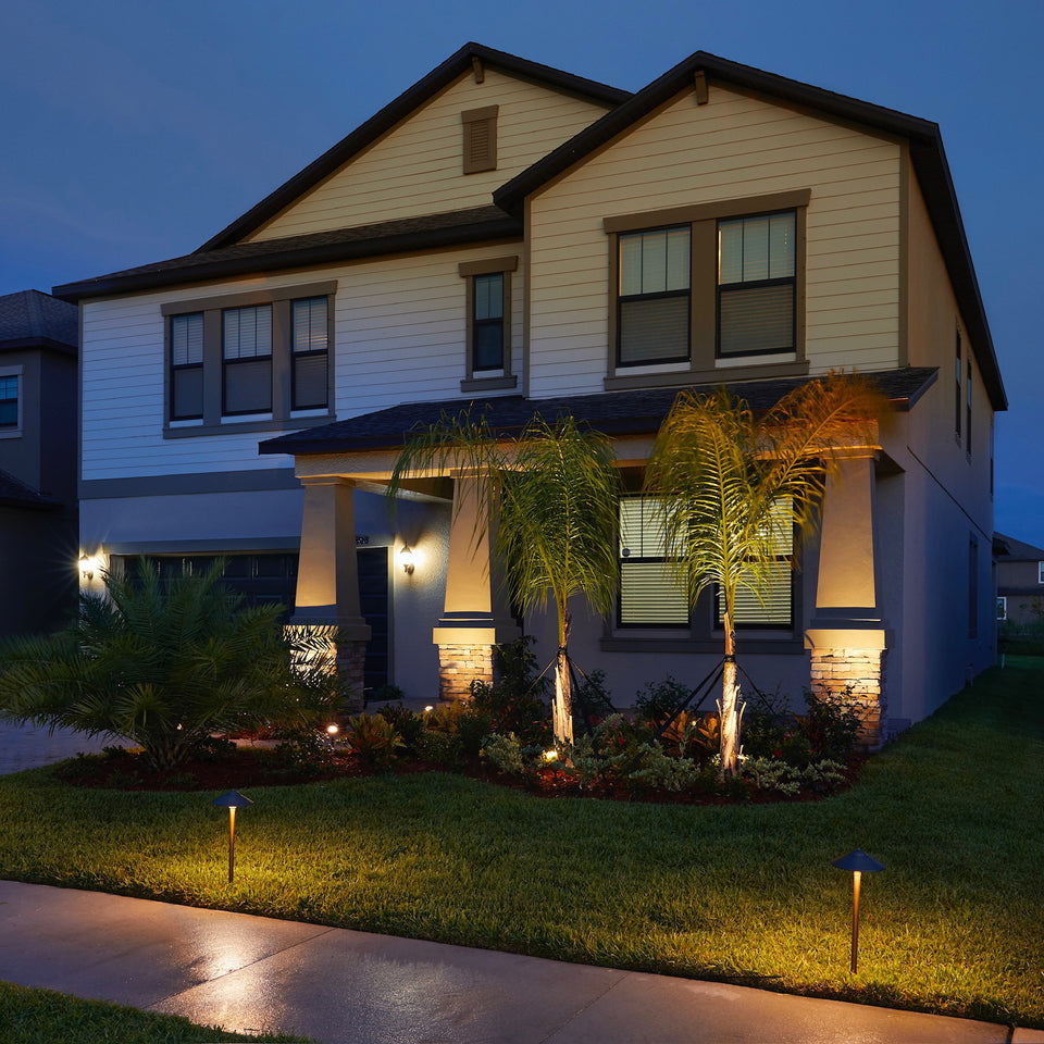 Low age LED Outdoor 17-Light Kit with 150W Transformer