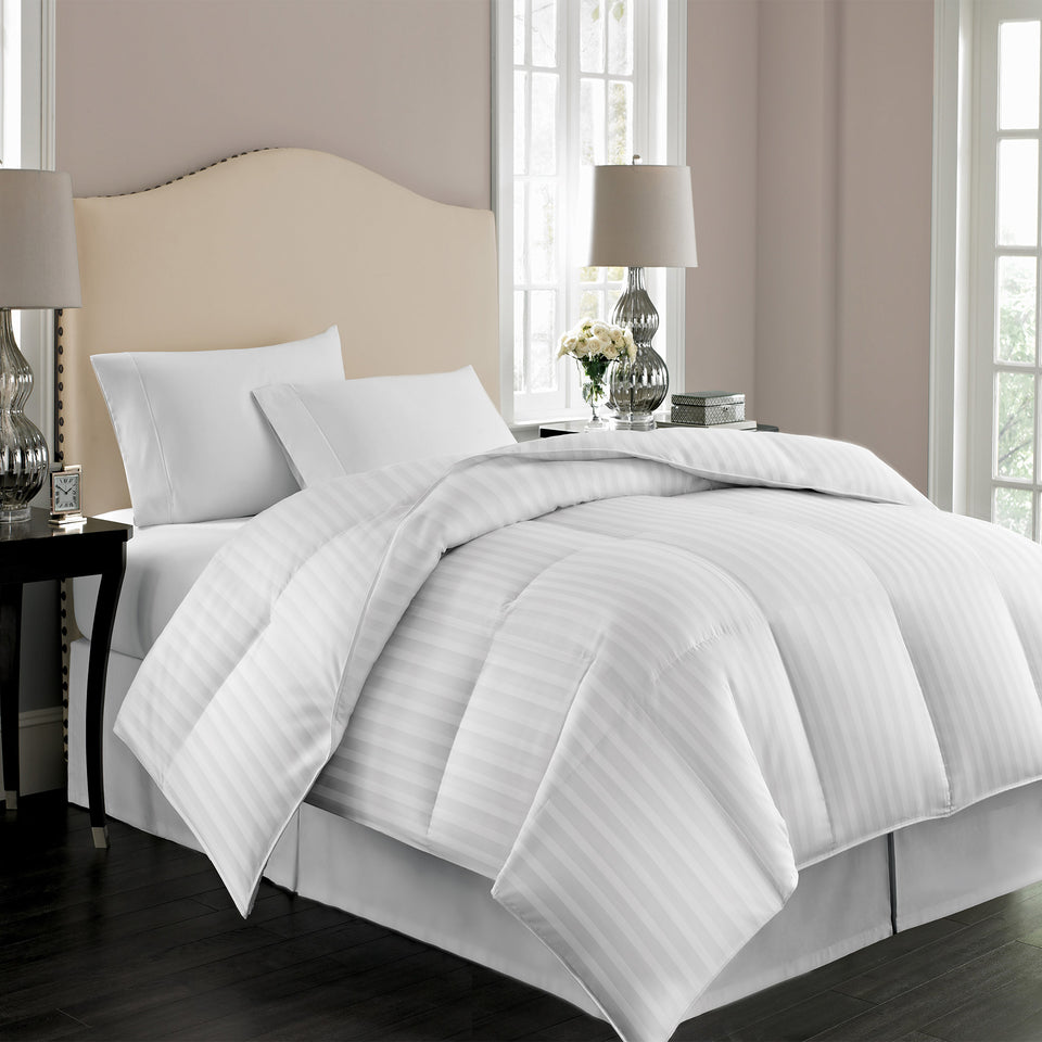 European White down Comforter
