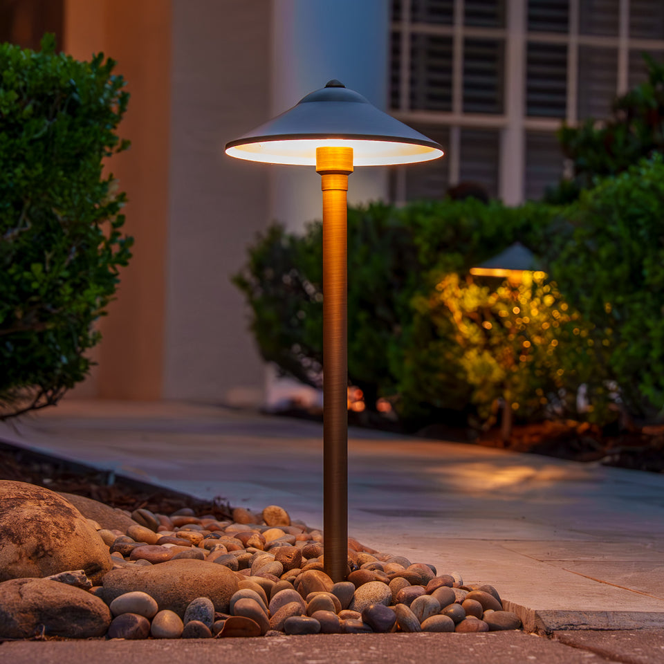 Low age LED Outdoor 13-Light Kit with 150W Transformer