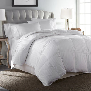 Hotel & Resort Hungarian White Goose down Comforter